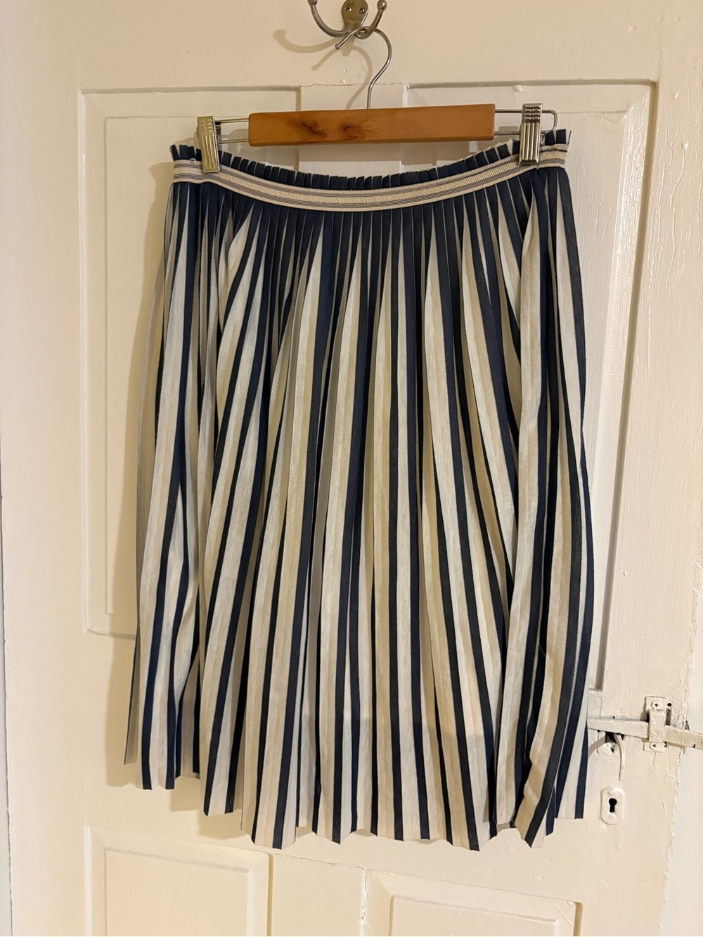 Bellerose Navy and Cream Striped Pleated Midi Skirt